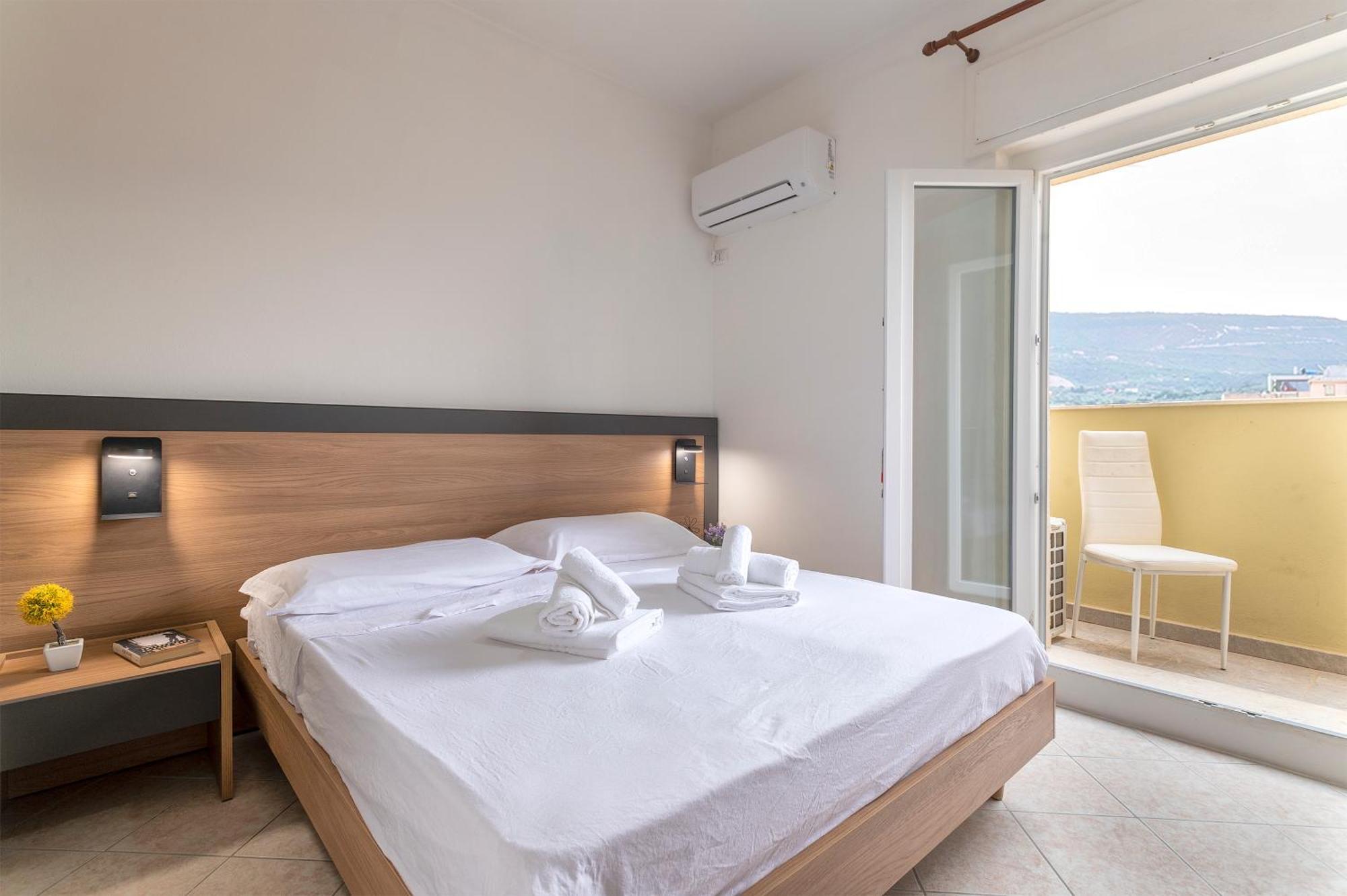 Oasis Guest House อาลเกโร ภายนอก รูปภาพ