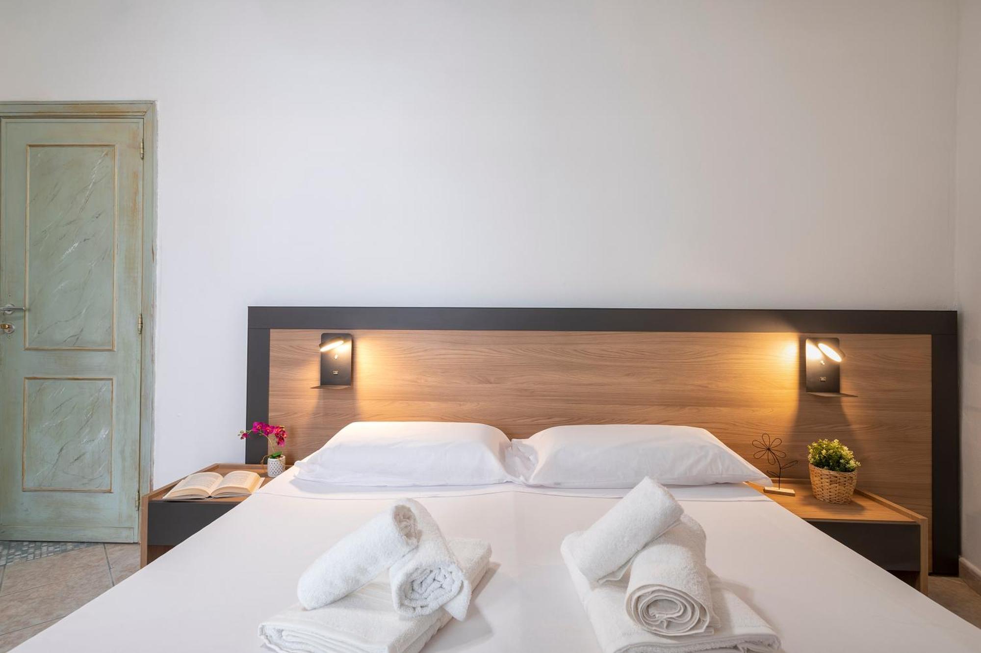 Oasis Guest House อาลเกโร ภายนอก รูปภาพ